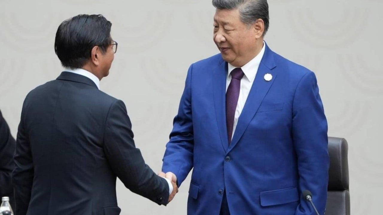 The Philippines wants Xi to visit. It wants a South China Sea code more