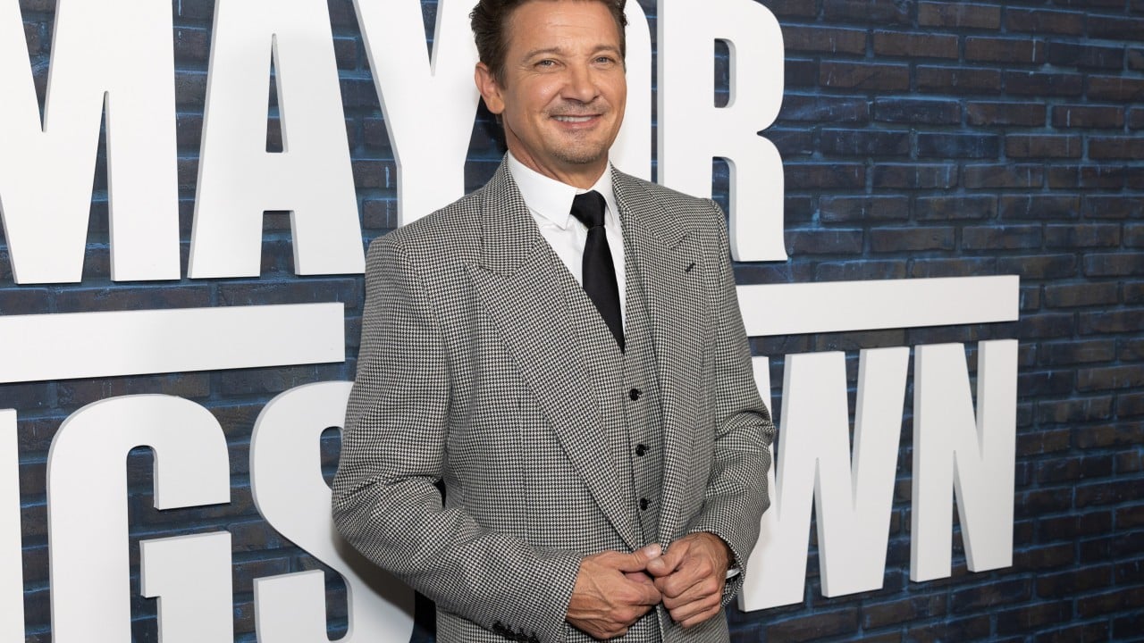 Jeremy Renner denies sending lewd photos to Chinese director, making ICE threat