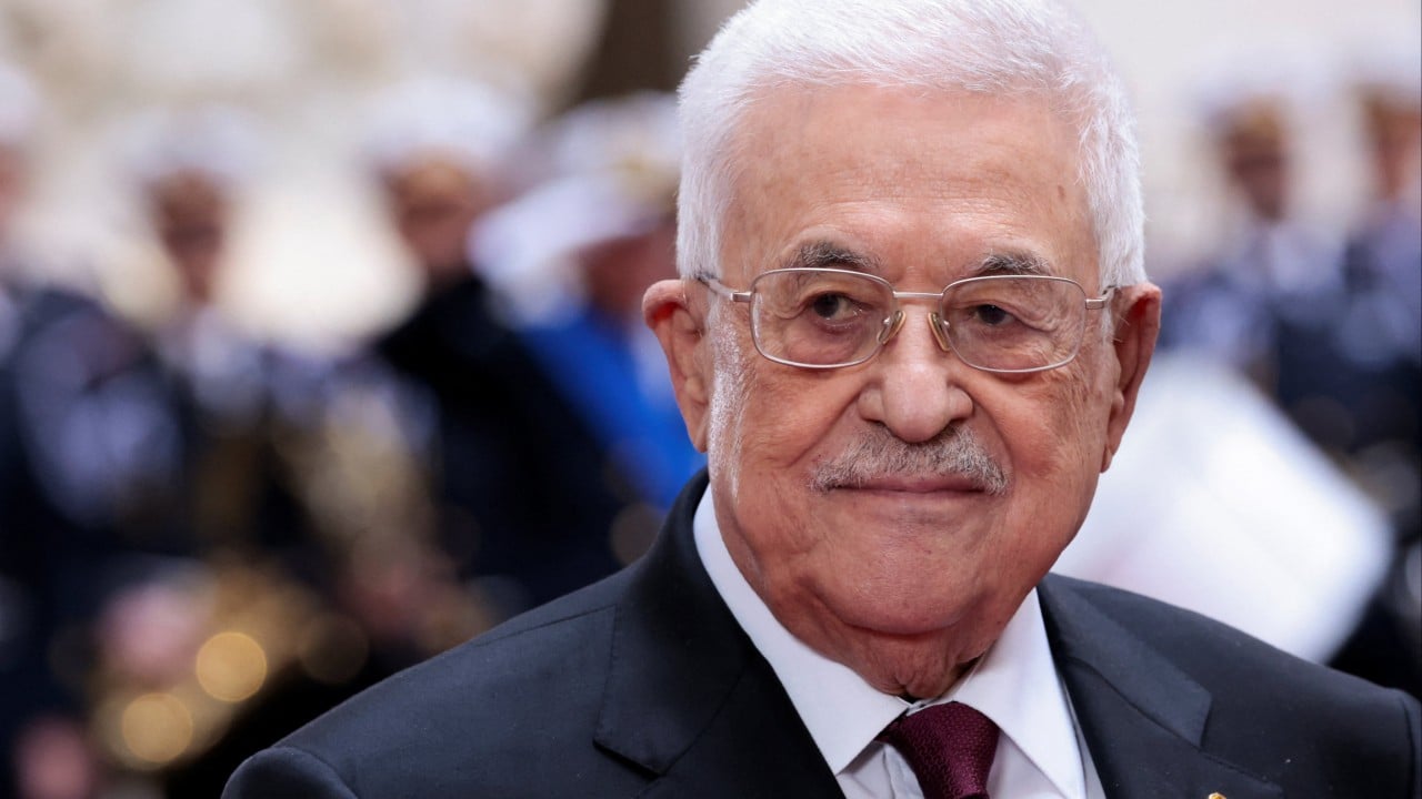 Palestinski voditelj Mahmud Abas praznoval 90 let, oslabel zaradi Izraela in nepriljubljen