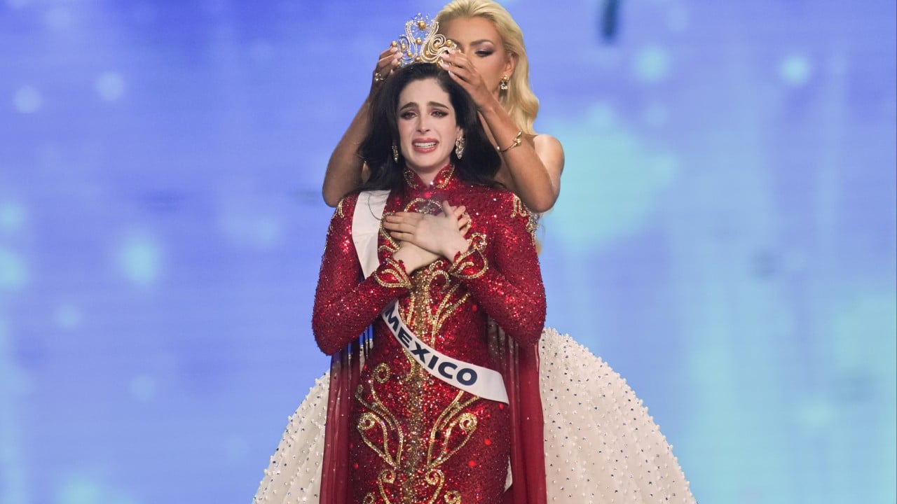 Mexican model who was called ‘dumb’ by Thai host crowned Miss Universe
