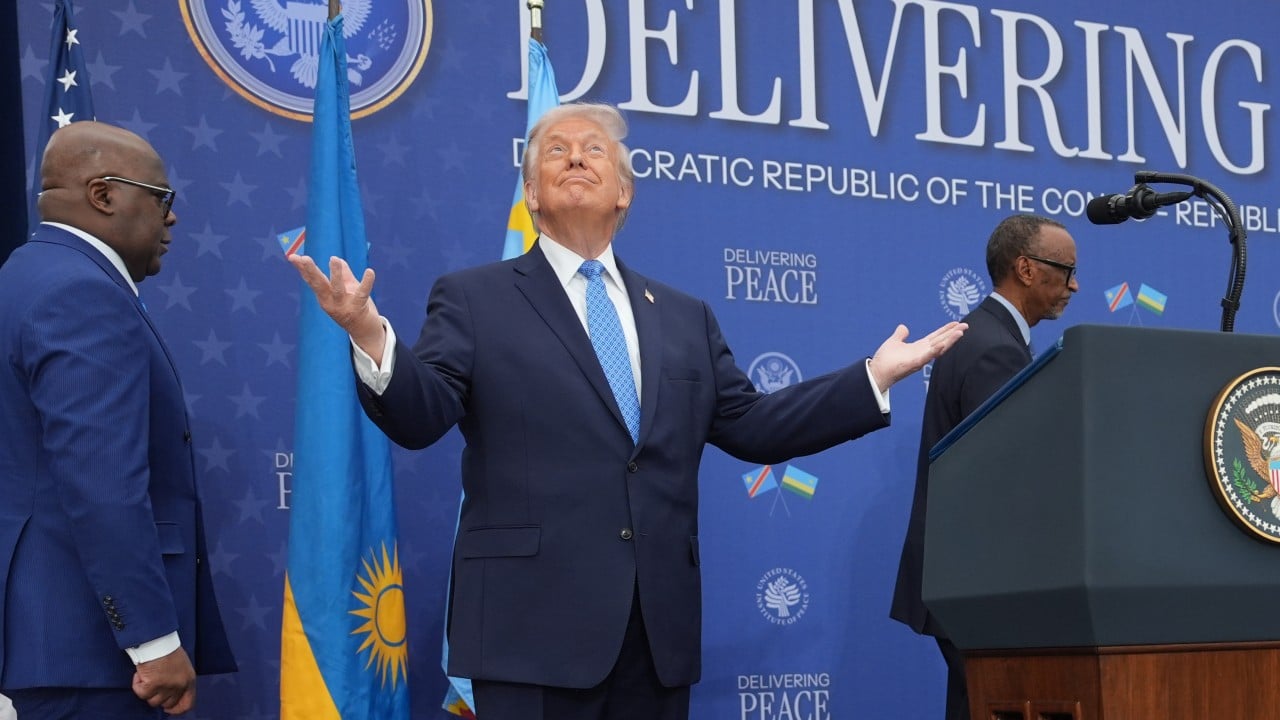 Trump praises African leaders, who sign his deal as fighting continues thumbnail