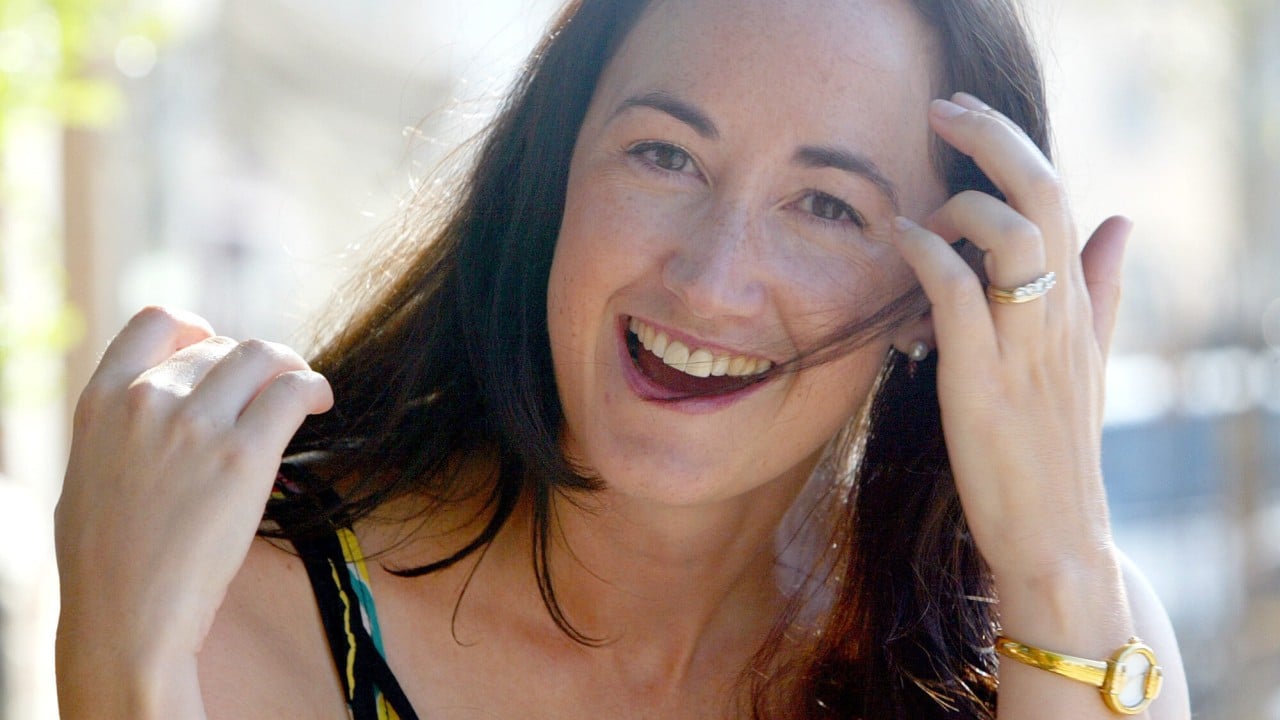 Sophie Kinsella, Shopaholic author, dies at 55 from brain cancer