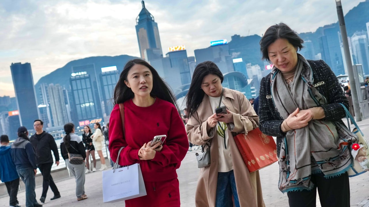 Chilly weekend ahead for Hong Kong as temperatures set to hit 15 degrees Celsius