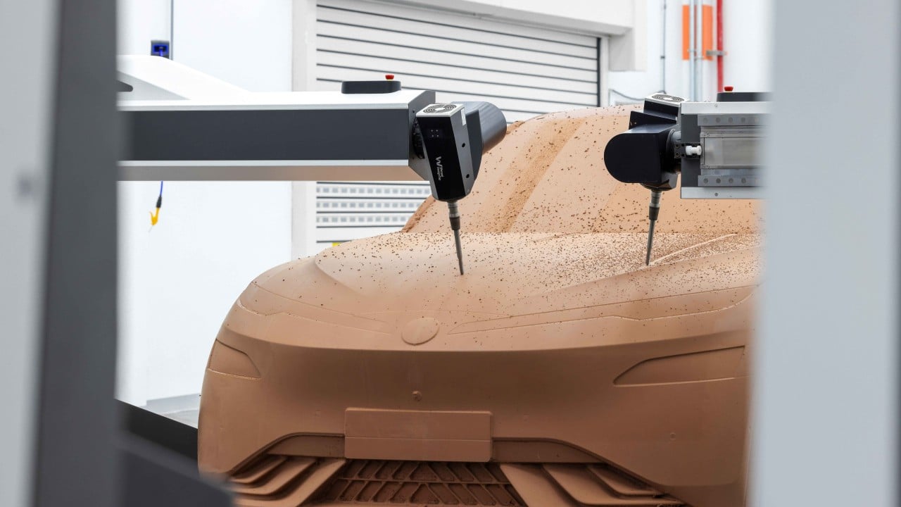 Volkswagen z 3,5 milijarde dolarjev vredno naložbo poskuša povrniti tržni delež na Kitajskem