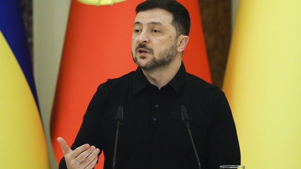 Zelensky says only US can persuade Russia to end Ukraine war