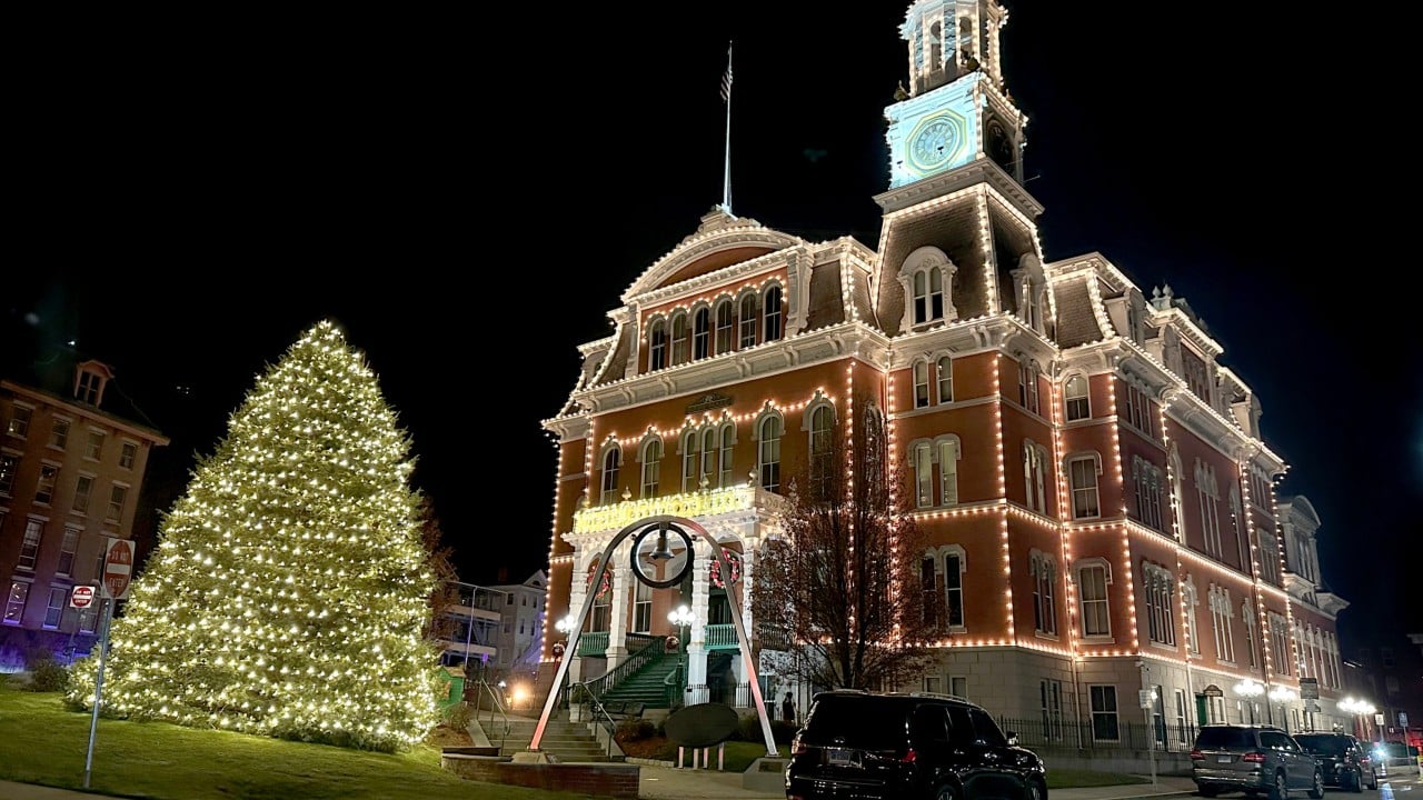 Tours to visit Christmas movie locations in US state of Connecticut prove huge hit