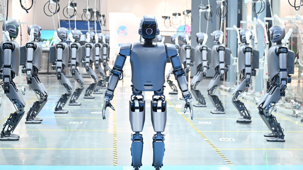 Kitajski proizvajalec robotov UBTech prevzema podjetje za avtomobilske dele Fenglong za 237 milijonov dolarjev