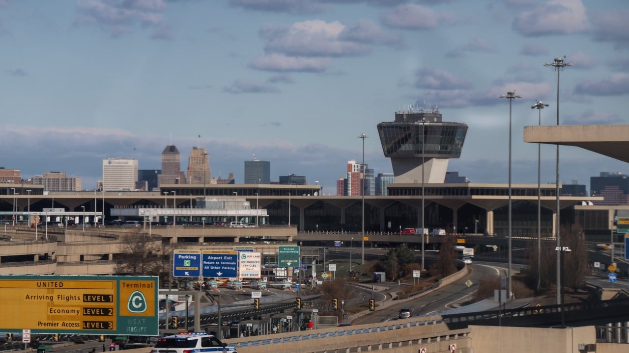 US airlines cancel more than 1,000 flights due to winter storm Devin