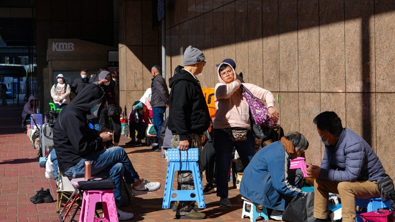 Hong Kong’s driving licence bottlenecks undermine its car travel scheme