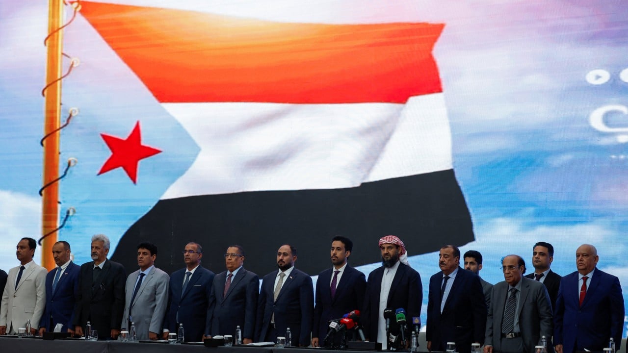 Yemen’s leaders meet in Saudi Arabia after defeat of UAE-backed group