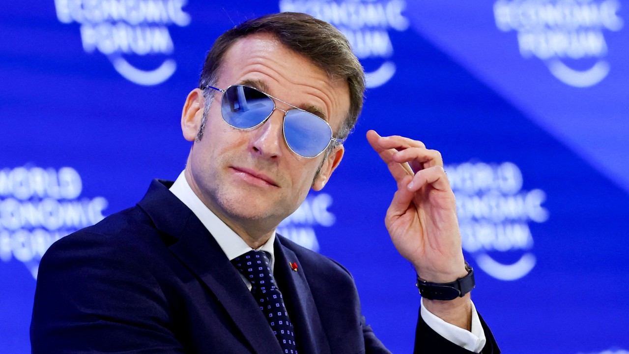 Macronâs âTop Gunâ shades charm internet, get mocked by Trump at Davos
