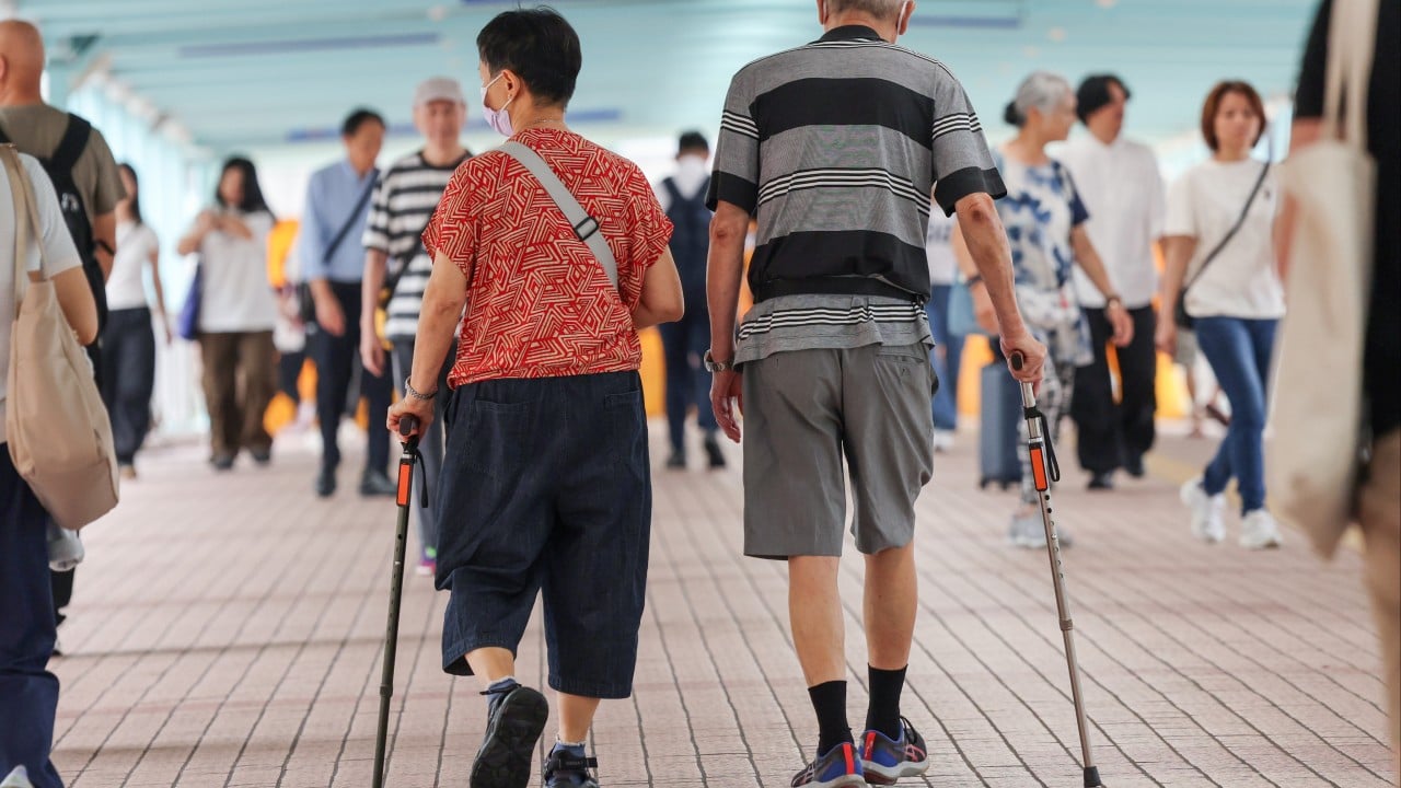 Hong Kong urged to boost support for at-risk elderly across all social classes
