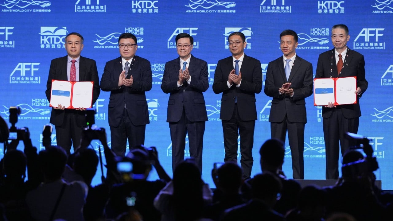 Hong Kong, Shanghai sign deal to set up gold trading ecosystem