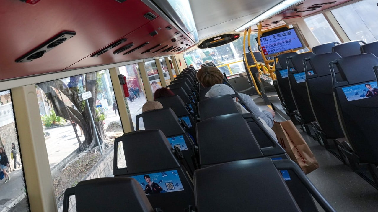 Transport chief responds to backlash over Hong Kong law on public bus seat belts插图 Transport chief responds to backlash over Hong Kong law on public bus seat belts插图
