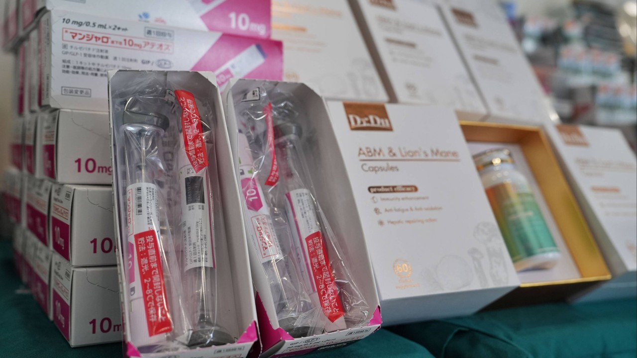 Hong Kong customs seizes 14,080 smuggled slimming jabs bound for Macau