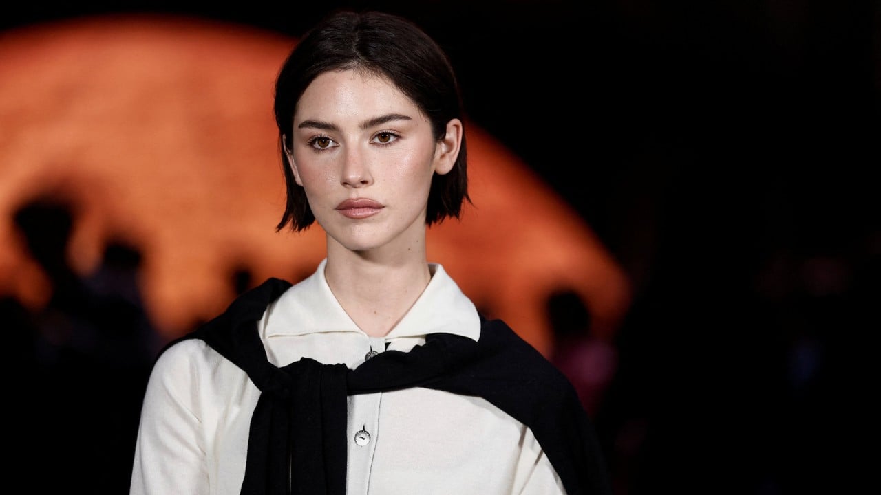 Effortless style: how to master the sweater drape like Gracie Adams and Kendall Jenner