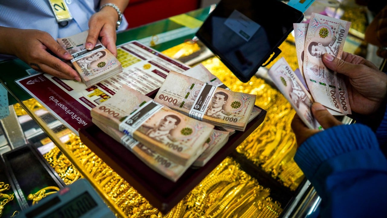 As the US dollar weakens, all that glitters is gold