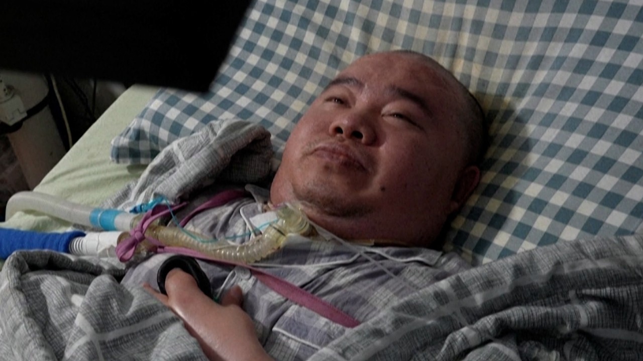 Quadriplegic man in China runs a smart farm with just 1 finger