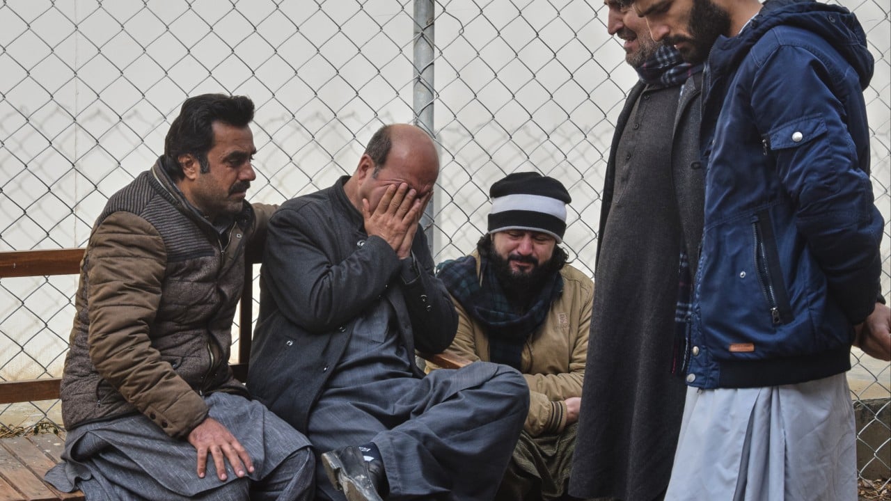 Pakistan multiple attacks kill 21, including children, with dozens of insurgents also dead