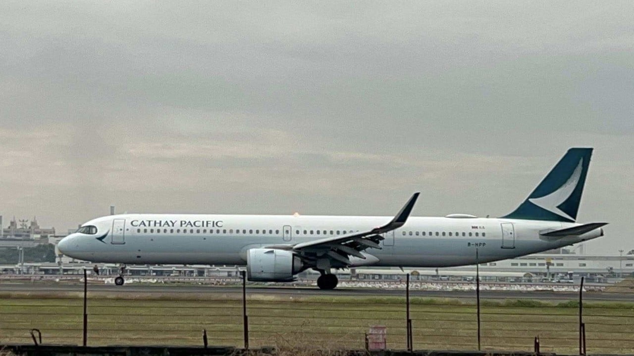 ‘Technical issue’ forces Hong Kong-bound Cathay flight to return to Kaohsiung