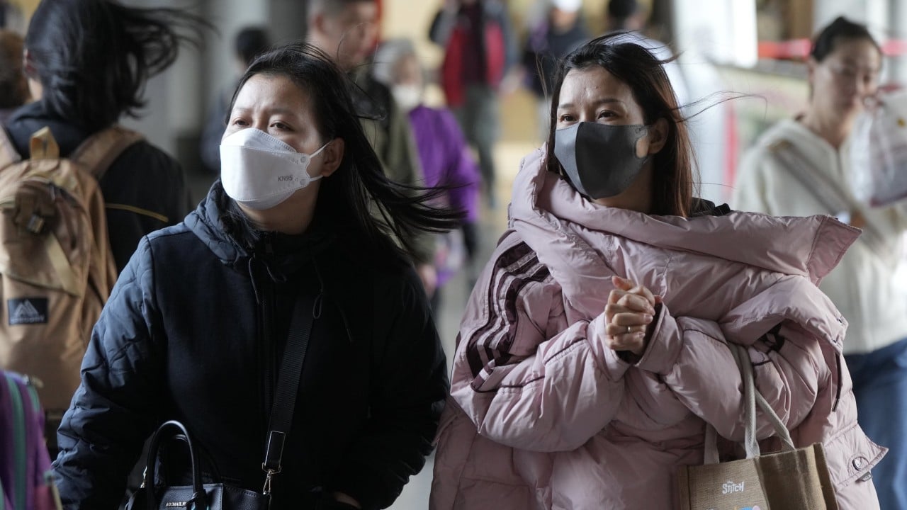 Temperatures on Lantau, in rural areas to go as low as 8 degrees on Sunday morning