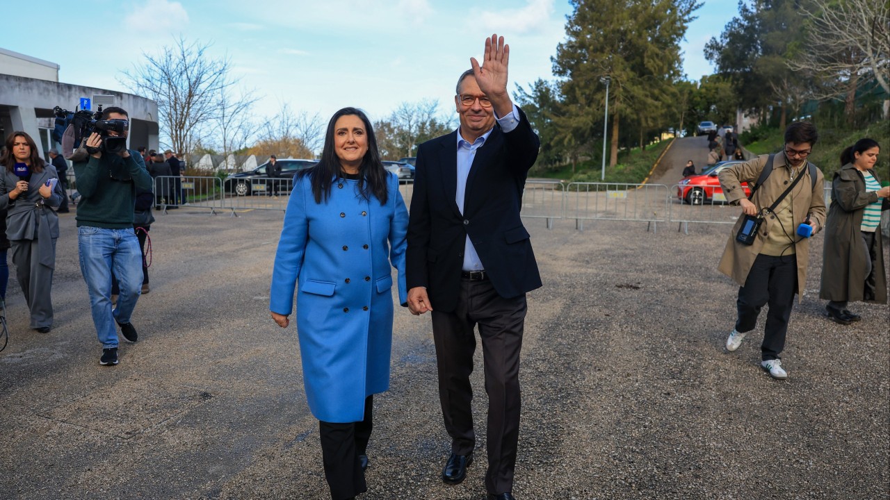 Portugal elects Socialist as president by landslide, exit polls show