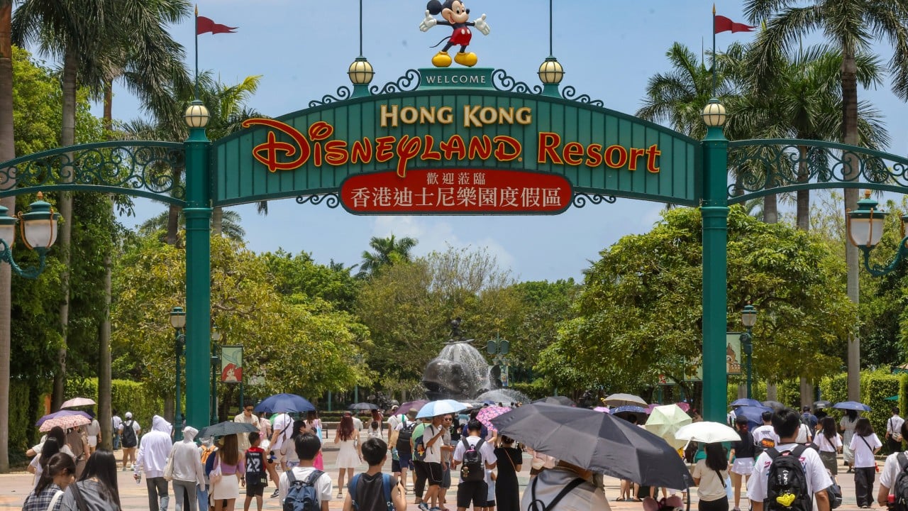 Hong Kong’s Li Ka Shing Foundation gifts 5,000 Disneyland tickets to domestic helpers