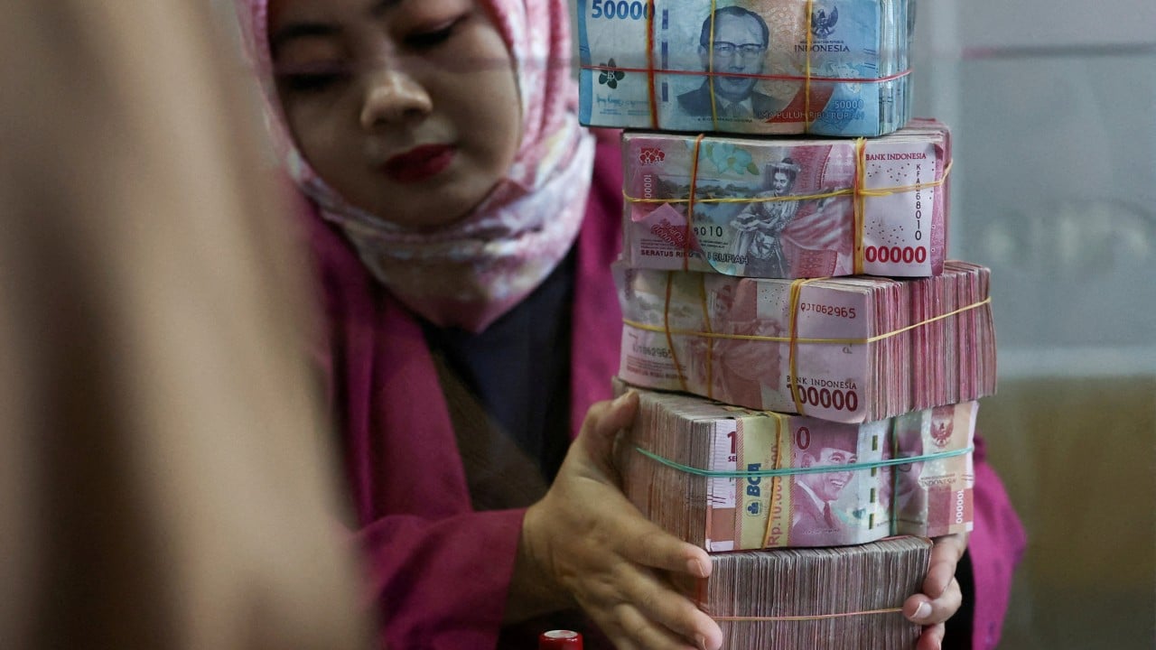 Indonesia turns to digital finance to reach unbanked population