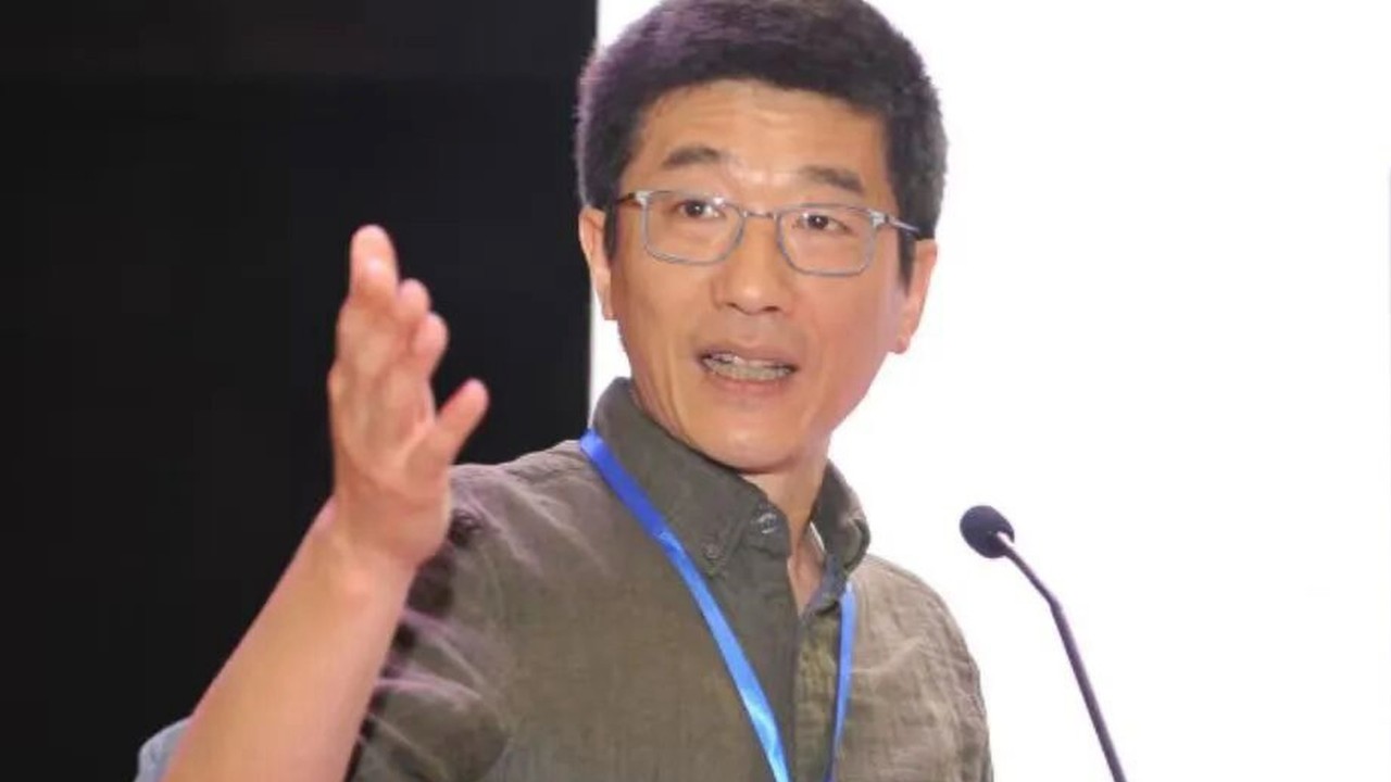 World-leading computational biology pioneer Bao Zhirong returns to China from US
