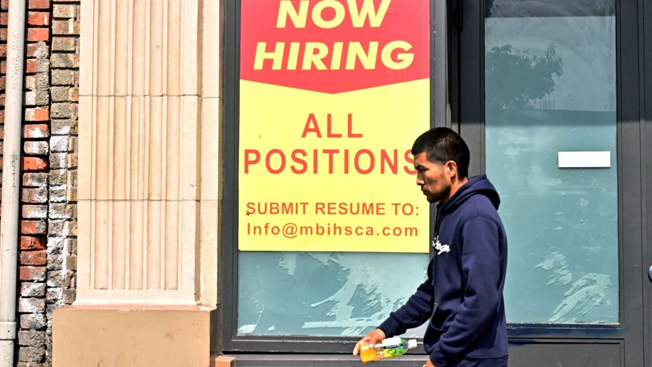 US adds 130,000 jobs in January amid Trump policy fallout and Fed rate freeze