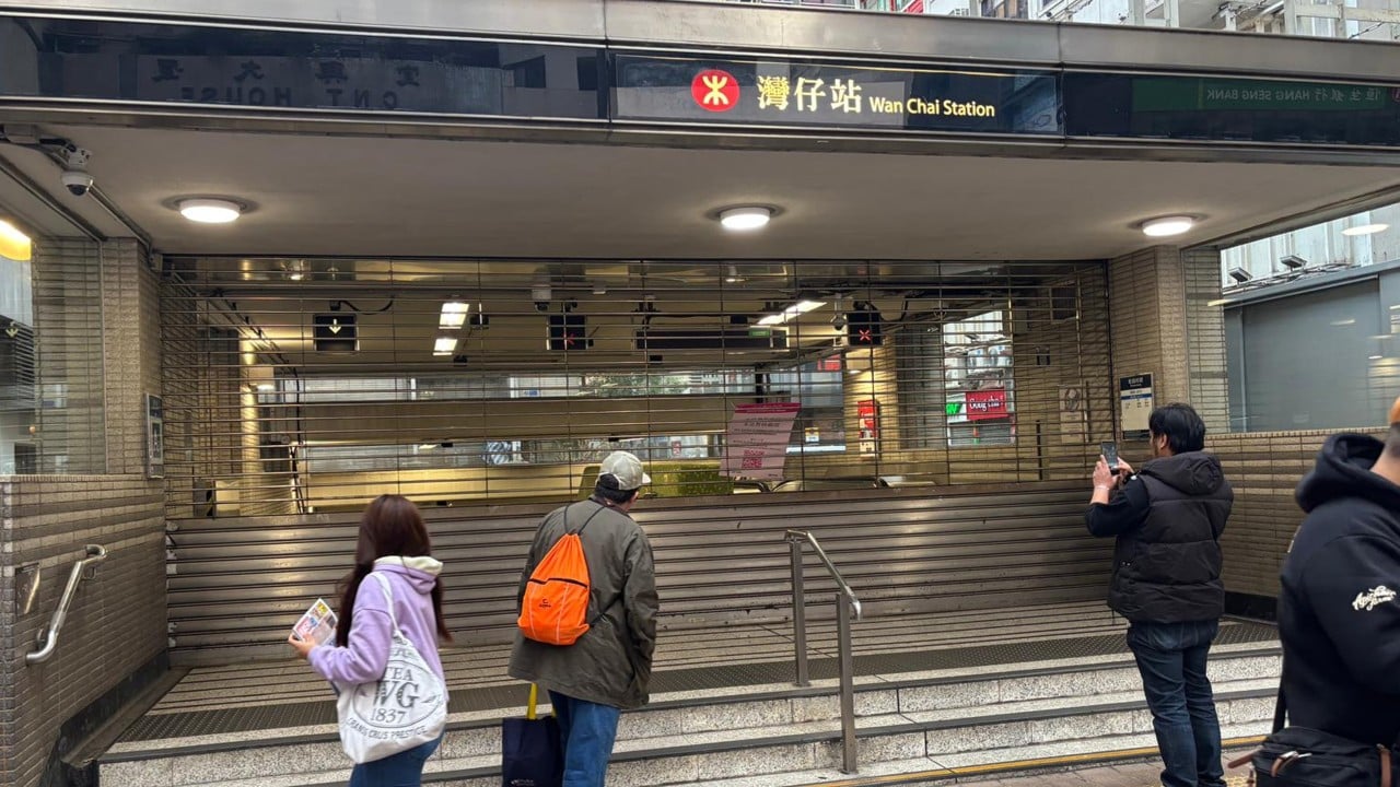 MTR Corp urged to probe possible human error after Hong Kong Island line shutdown