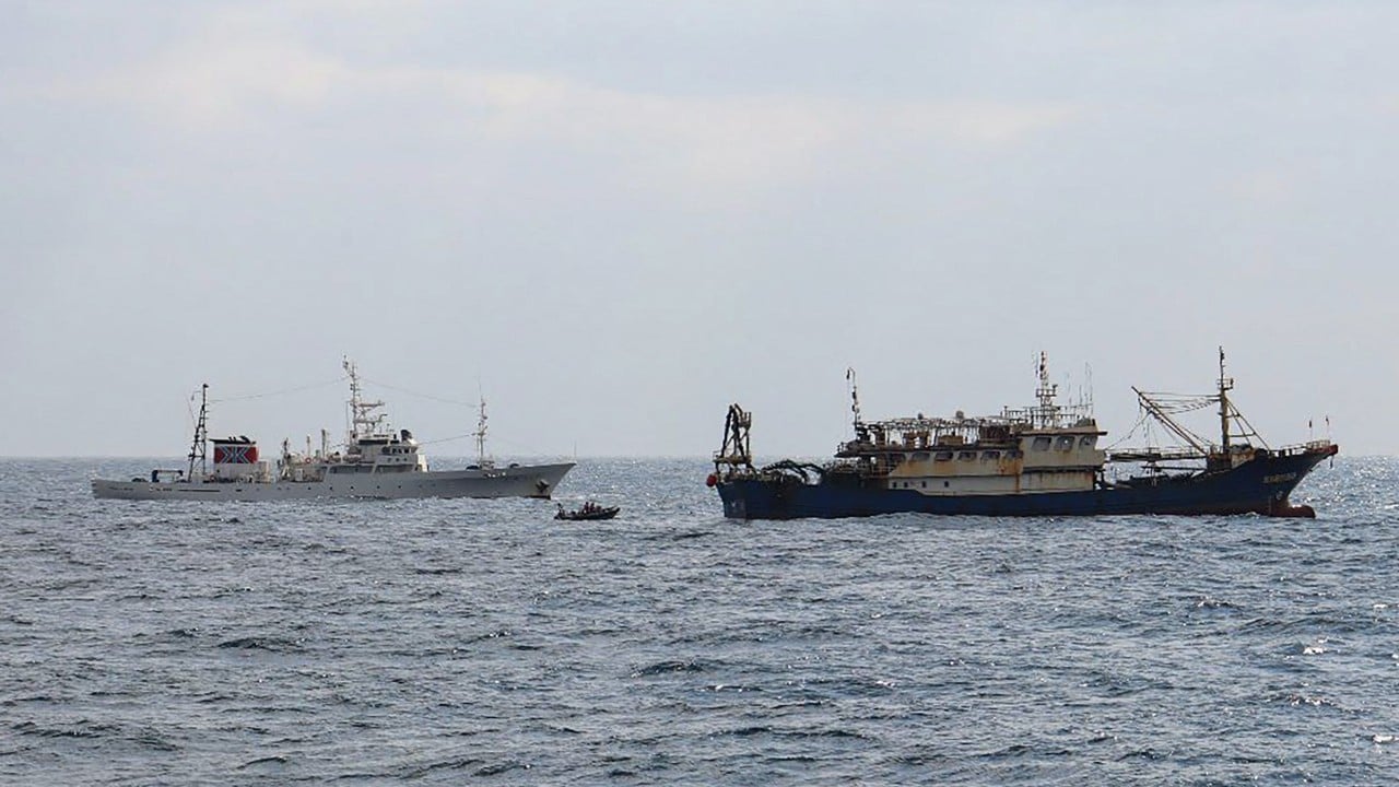 Beijing and Tokyo in new maritime stand-off after Japan seizes Chinese boat, holds captain
