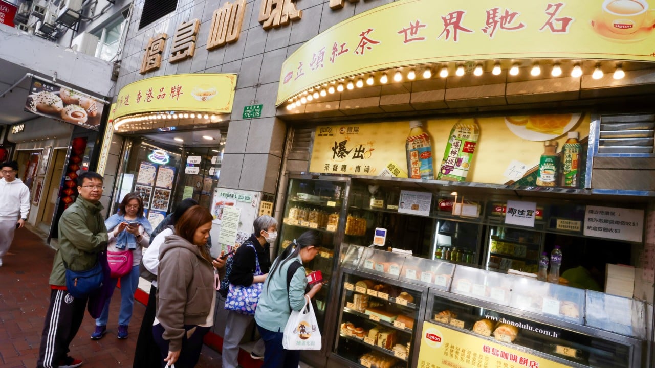 Hong Kong diners bid farewell to 80-year-old Honolulu Coffee Shop in Wan Chai