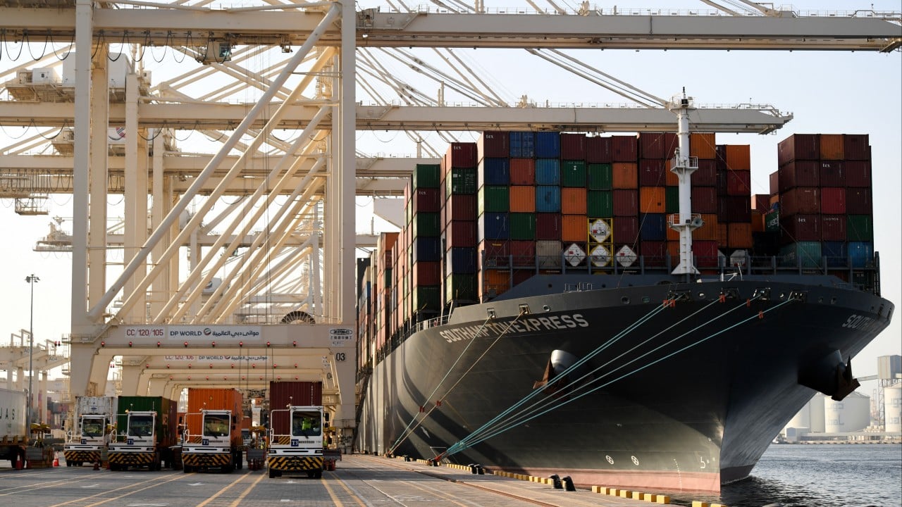 UAE ‘surpassing Hong Kong’, challenging Singapore for global trade crown