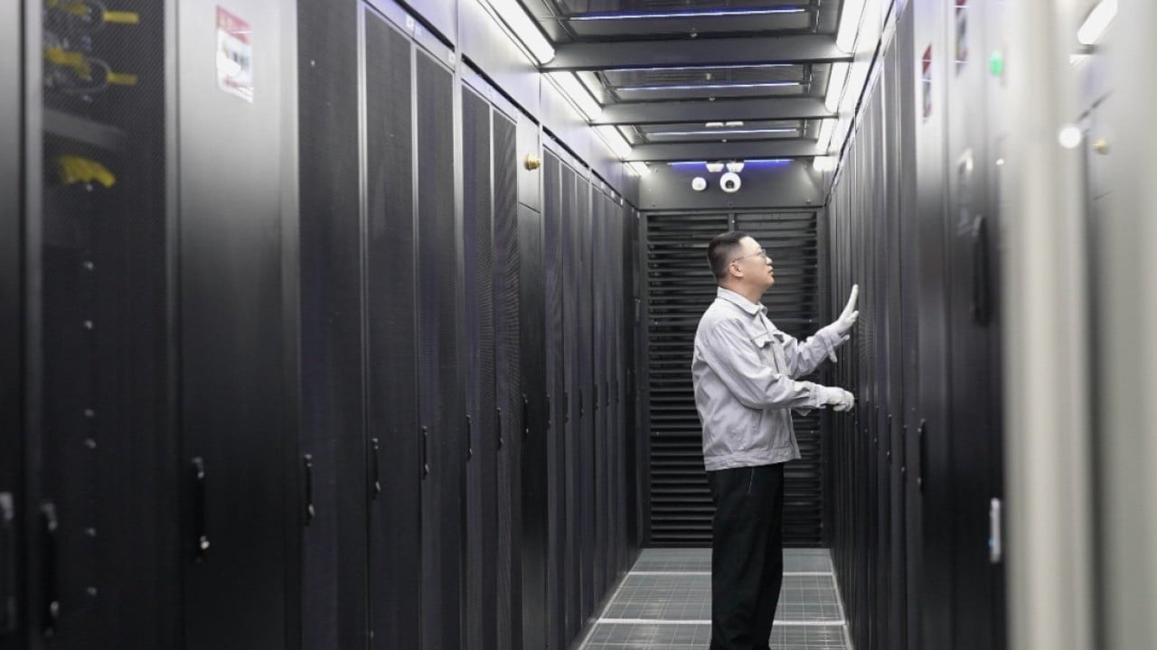 China Accelerates Liquid Cooling for AI Centers