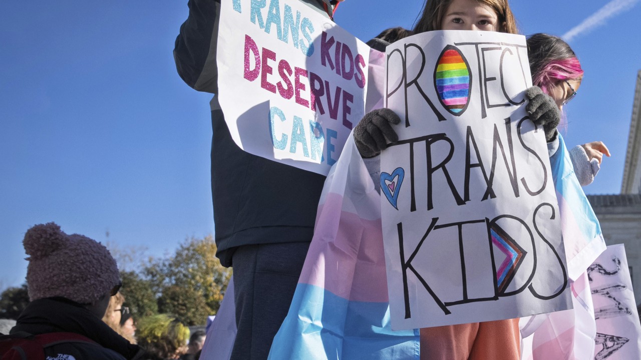 Social media ‘weaponises’ children, says UK expert on gender healthcare