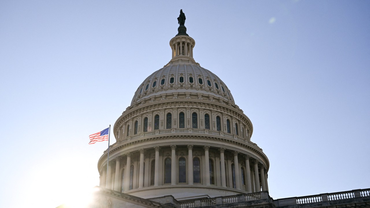 Police arrest man running towards US Capitol with a shotgun