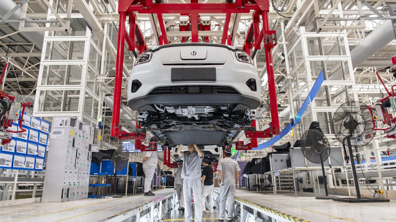 Top Chinese officials, industry leaders may discuss capping EV output at ‘two sessions’