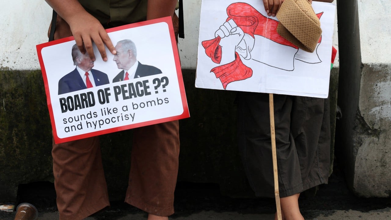 Indonesia Attempts Peace Mediation Amid Escalating US-Iran Conflict