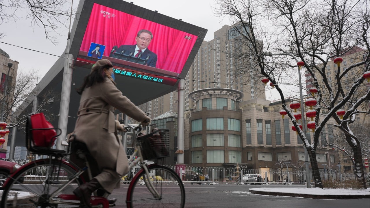 China targets lowest growth range since 1991 in realistic move as pressures rise