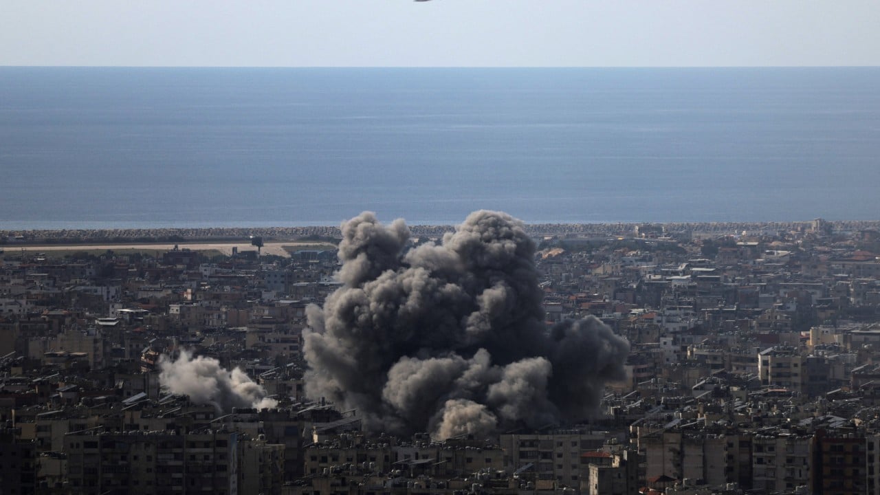 Hong Kong authorities rule out chartering Cathay Pacific flights to Middle East