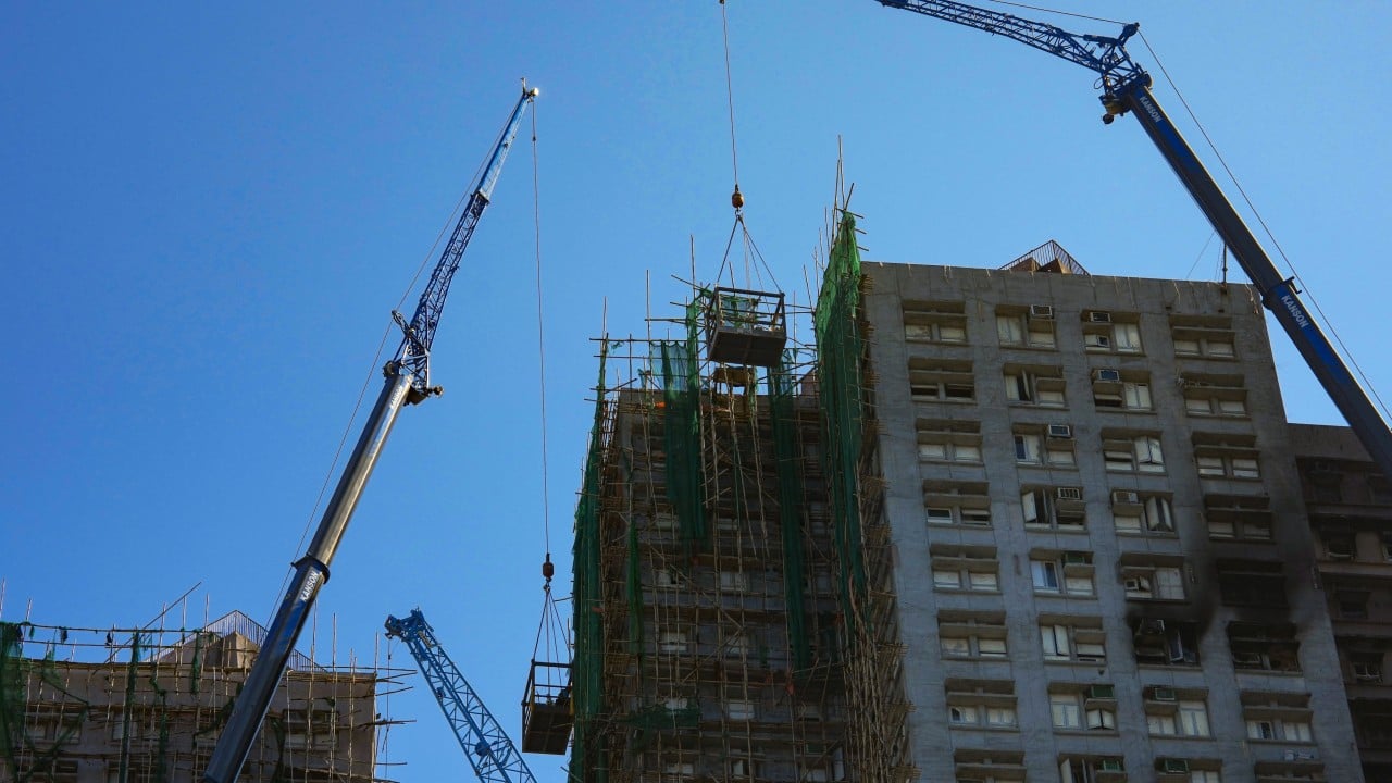 21 Wang Fuk Court homeowners, residents to give evidence in fire probe