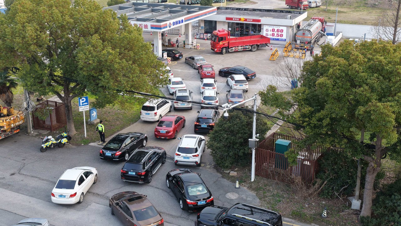 Why Your Rush to the Petrol Pump is a Mathematical Hallucination