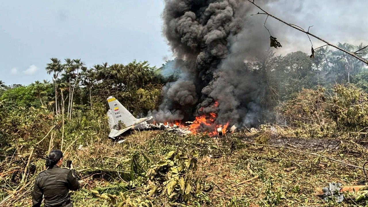 Dozens of soldiers feared dead after Colombian military plane crashes on take-off