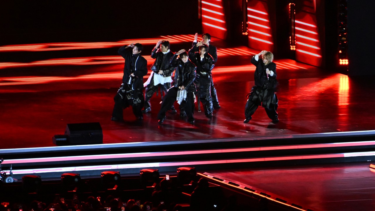 US comedian Seth Herzog apologises over ‘offensive’ BTS joke