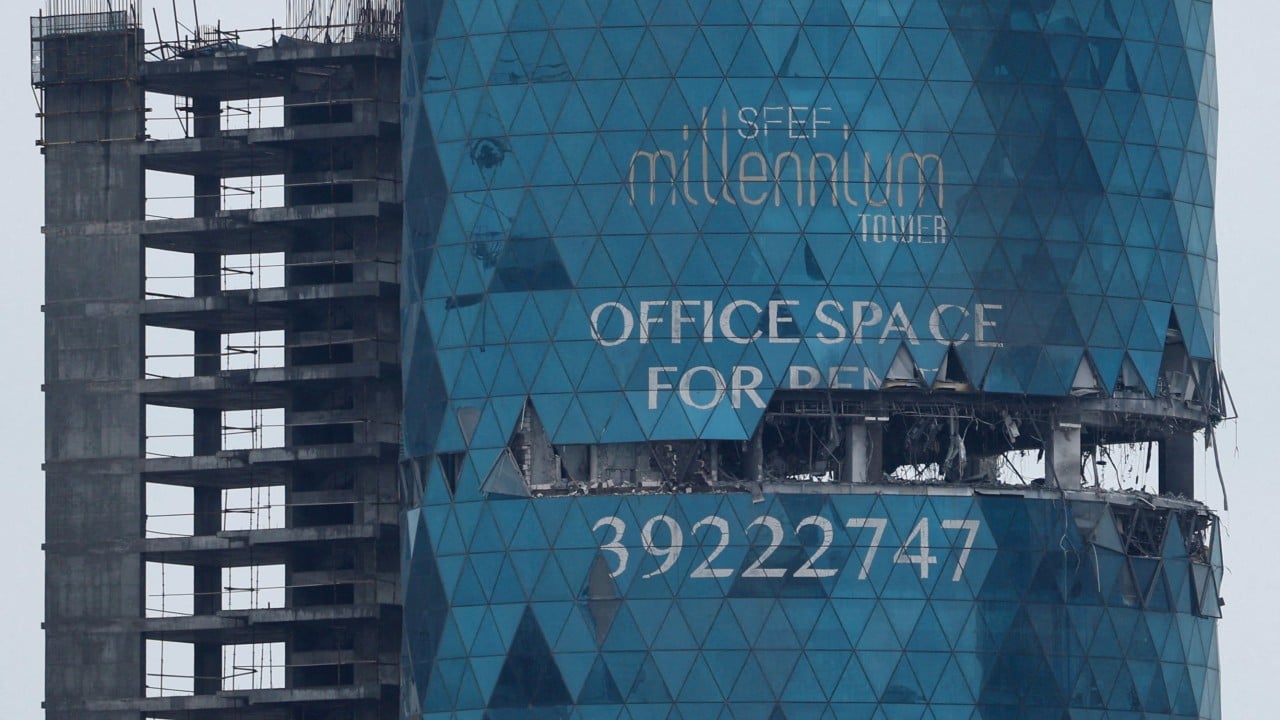 Iran targets Bahrain aluminium, 2 injured amid Hormuz closure