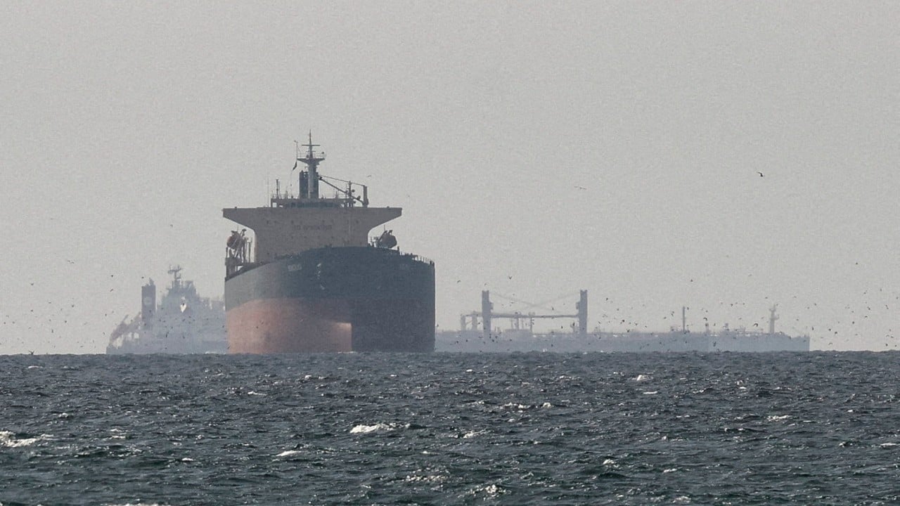 3 Chinese ships exit Strait of Hormuz as PetroChina stresses operations stable