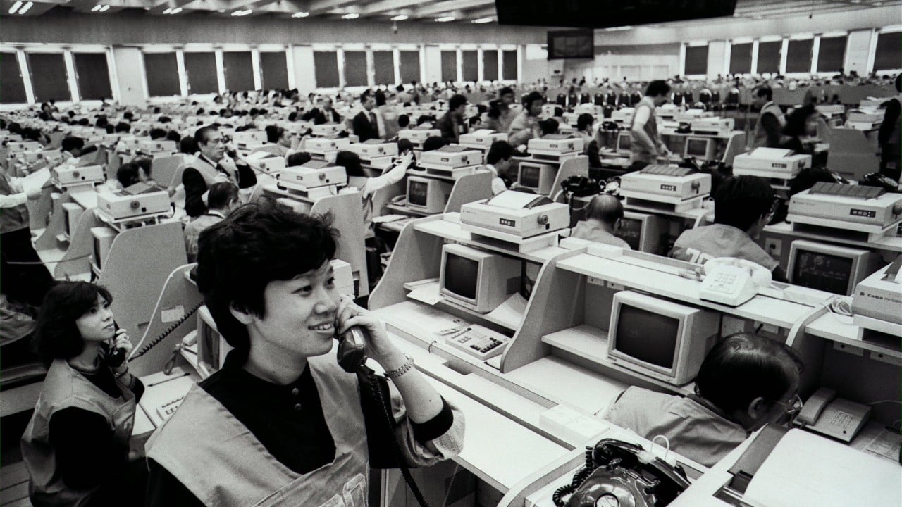 Hong Kong’s unified stock exchange opens for trading in 1986 – SCMP archive