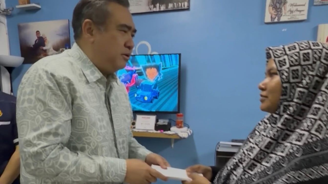 Malaysian minister offers personal aid to family of man killed in drink-driving crash