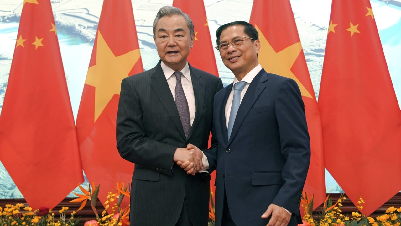 Why China and Vietnam are shifting from confrontation to calm in South China Sea claims